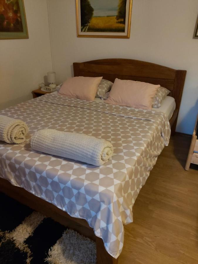 Studio Apartman Kotro Beli Manastir Exterior foto